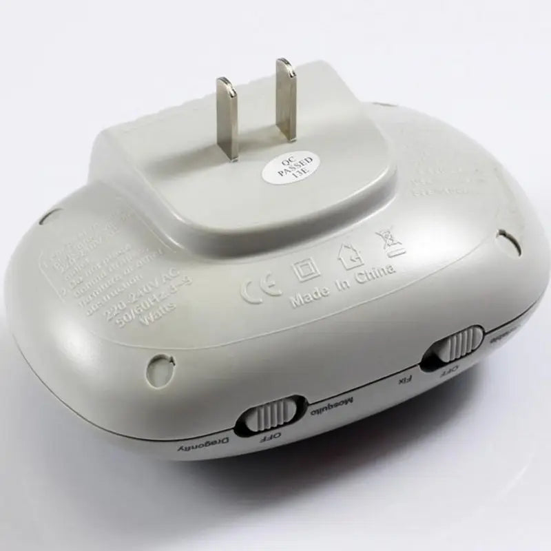 Super Ultrasonic Mouse & Mosquito Repeller – Safe Pest Control Solution