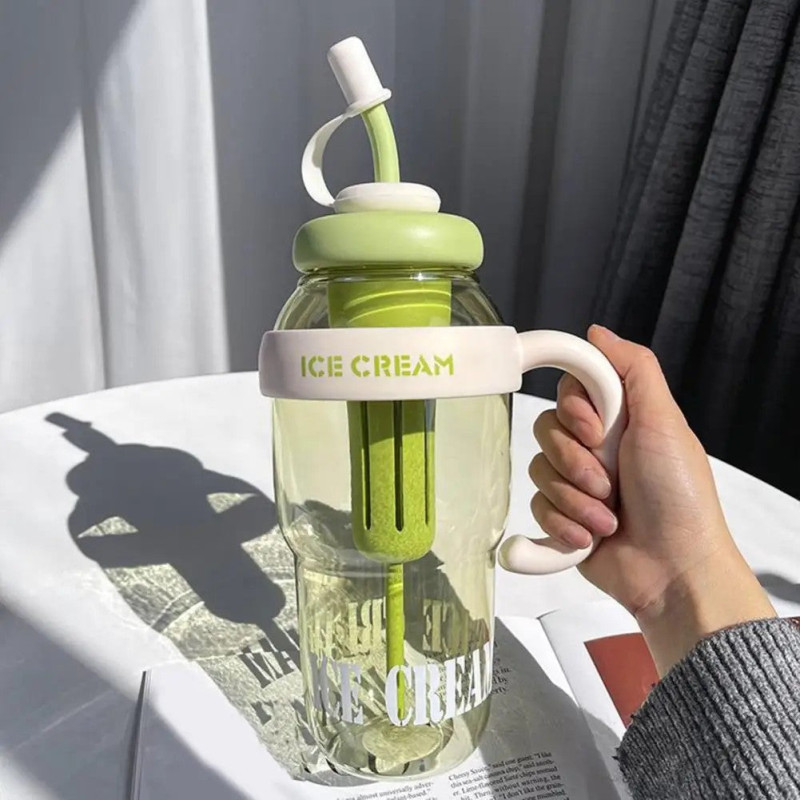 Food-grade Water Bottle Fashionable Aquarius Bottle 1300ml Leakproof Straw Water Bottle