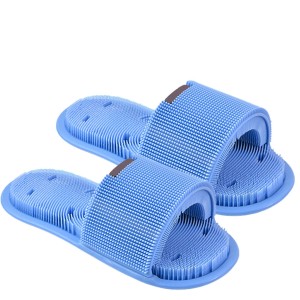 CleanStep Foot Washing & Exfoliating Slippers
