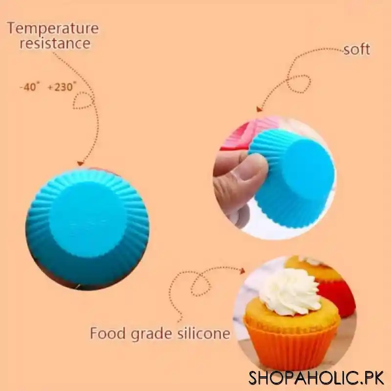 (Pack of 4) Silicone Cupcake Molds