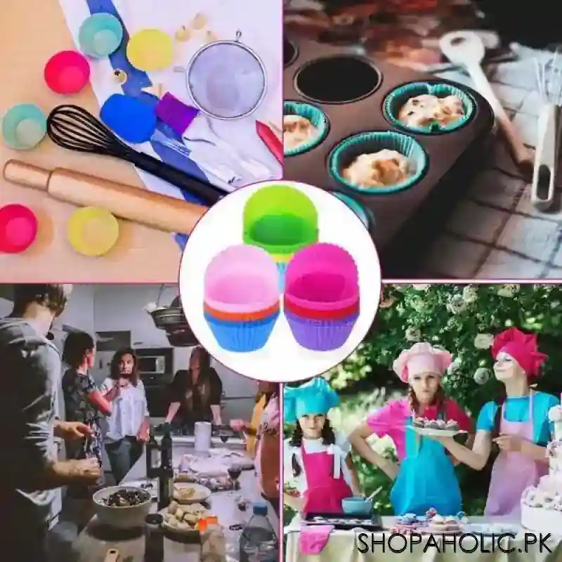 (Pack of 4) Silicone Cupcake Molds