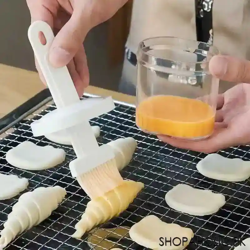 Silicone Oil Bottle Brush Integrated with Lid